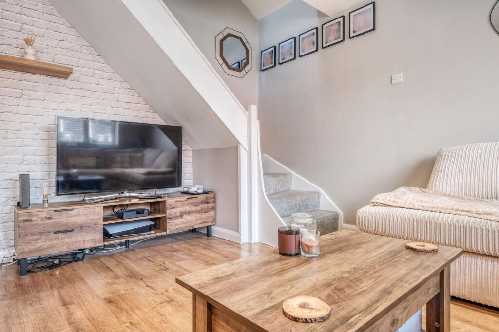 Additional property image - Bilbury Close, Walkwood, Redditch B97 5XN