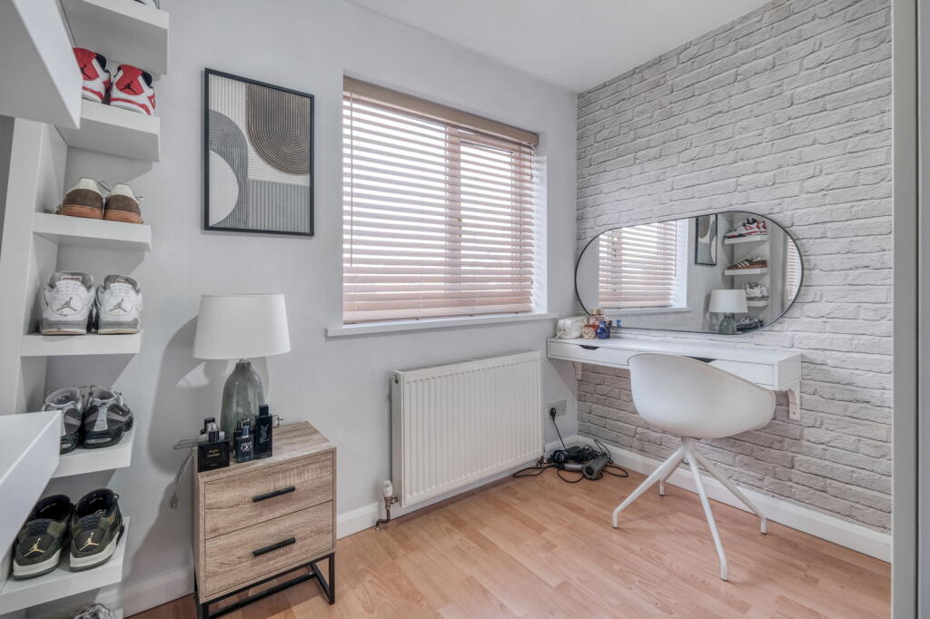 Additional property image - Bilbury Close, Walkwood, Redditch B97 5XN