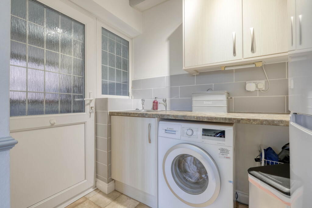 Additional property image - Shirehampton Close, Webheath, Redditch, B97 5PF