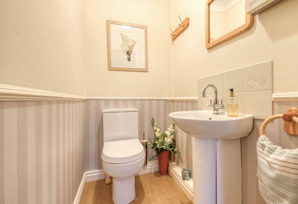 Additional property image - Shirehampton Close, Webheath, Redditch, B97 5PF