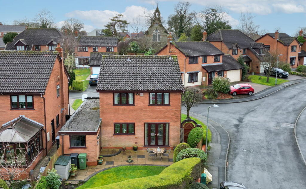 Additional property image - Shirehampton Close, Webheath, Redditch, B97 5PF