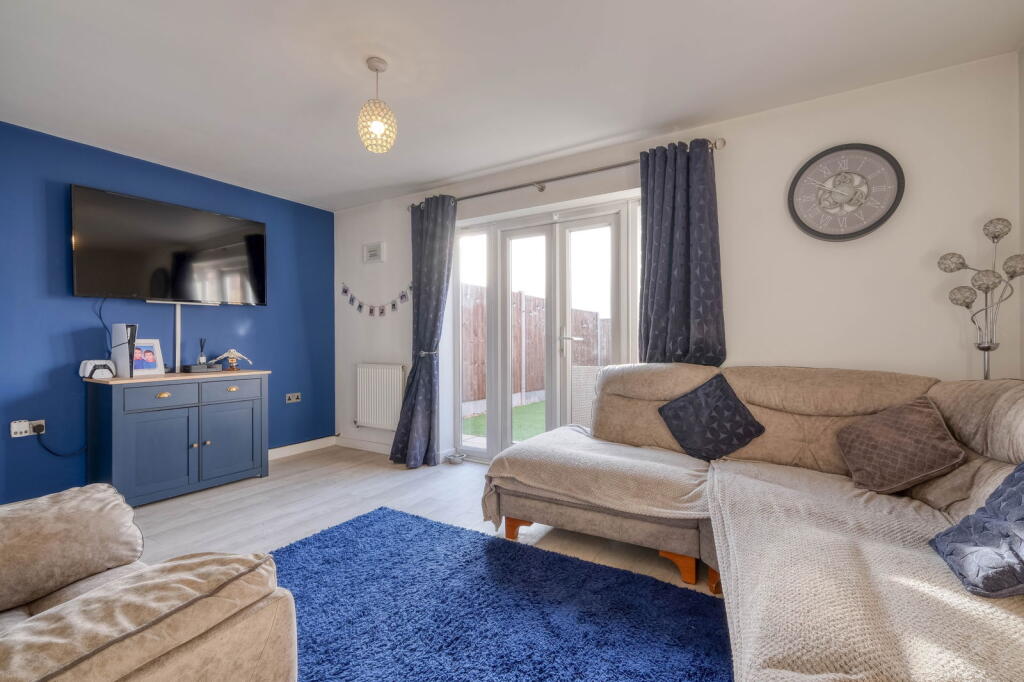 Additional property image - Elrington Close, Brockhill, Redditch B97 6HQ