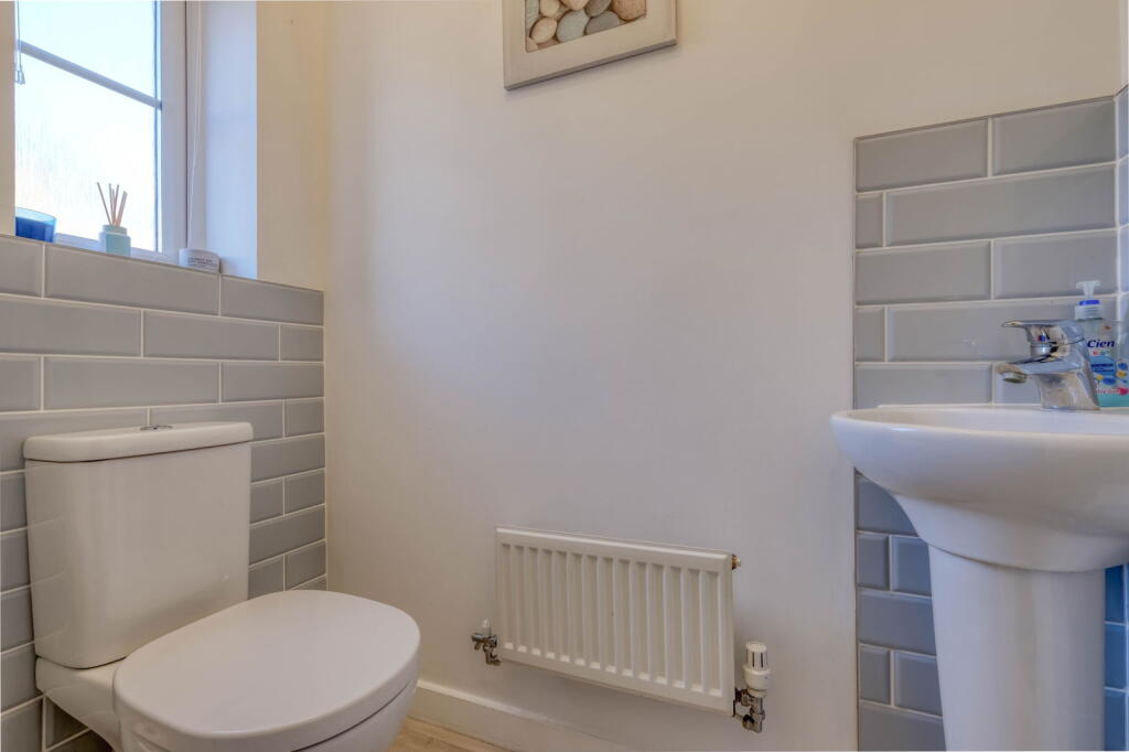 Additional property image - Elrington Close, Brockhill, Redditch B97 6HQ