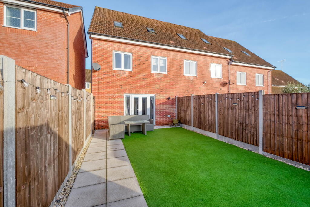 Additional property image - Elrington Close, Brockhill, Redditch B97 6HQ