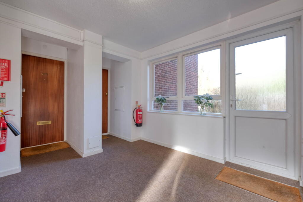 Additional property image - Seymour Road, Alcester, B49 6EF