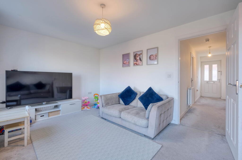 Additional property image - Nutford Street, Brockhill, Redditch, B97 6DG