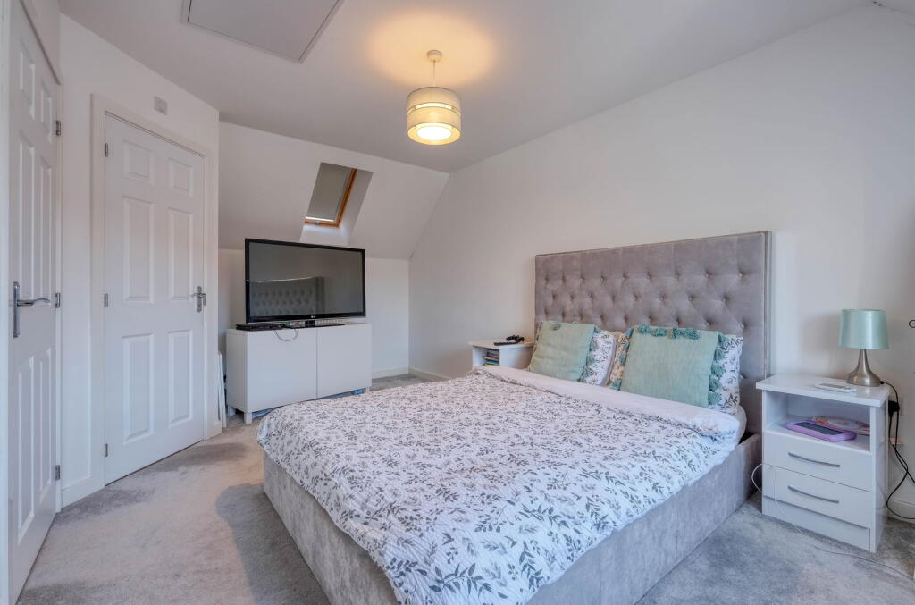 Additional property image - Nutford Street, Brockhill, Redditch, B97 6DG