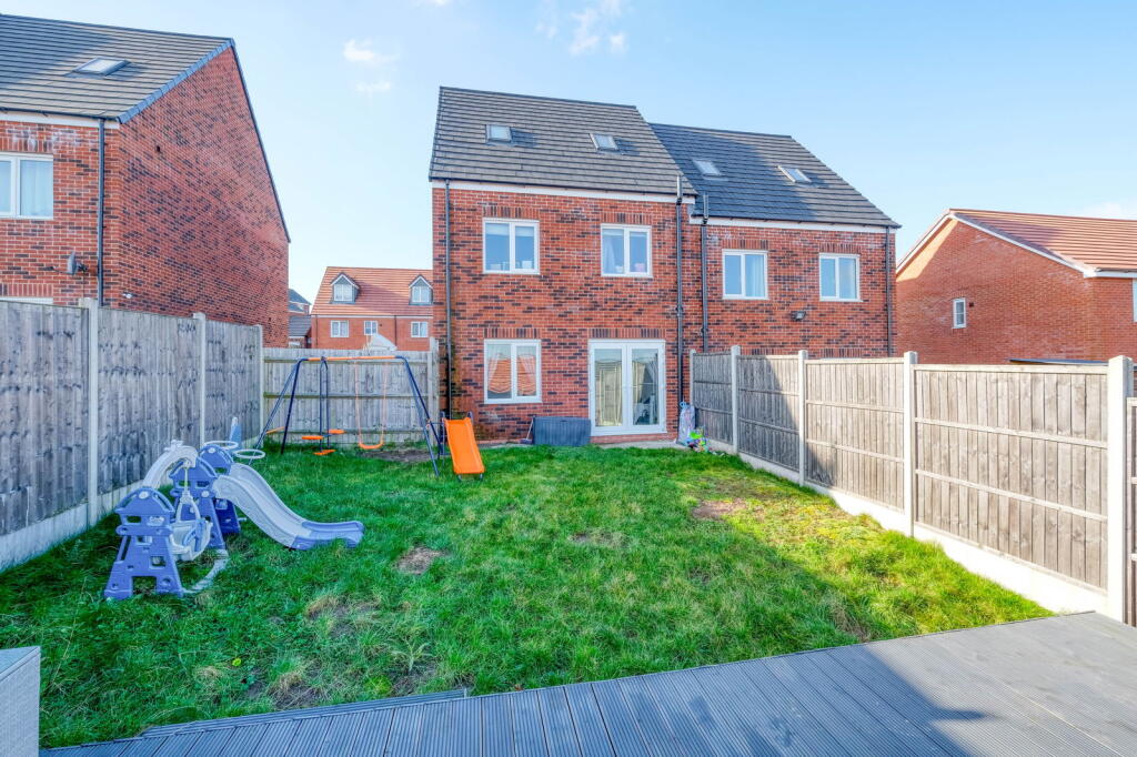 Additional property image - Nutford Street, Brockhill, Redditch, B97 6DG