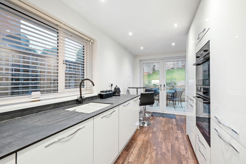 Additional property image - St. Peters Close, Headless Cross, Redditch B97 5LE