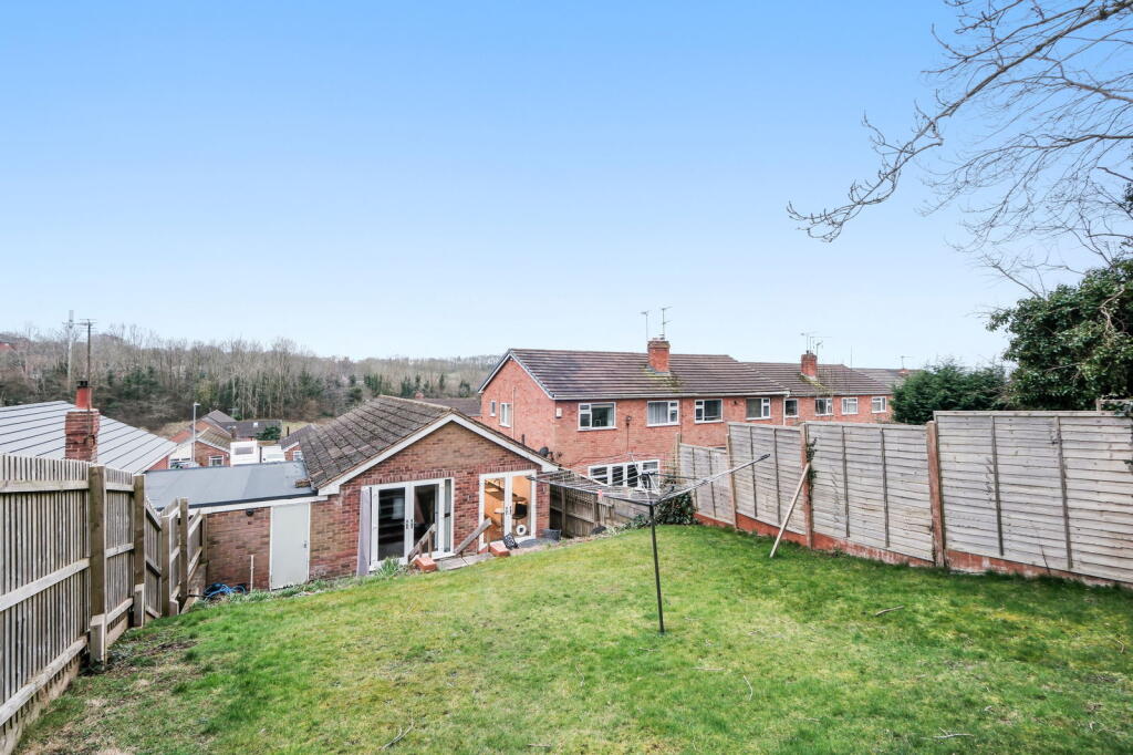 Additional property image - St. Peters Close, Headless Cross, Redditch B97 5LE
