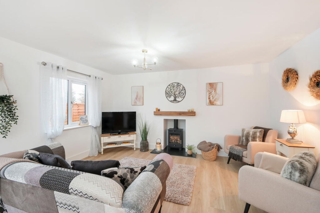 Additional property image - Wood Lane, Astwood Bank, Redditch, B96 6NW