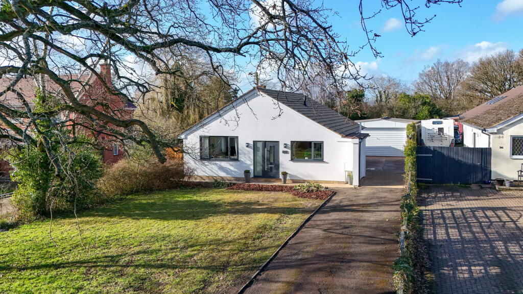 Additional property image - Wood Lane, Astwood Bank, Redditch, B96 6NW
