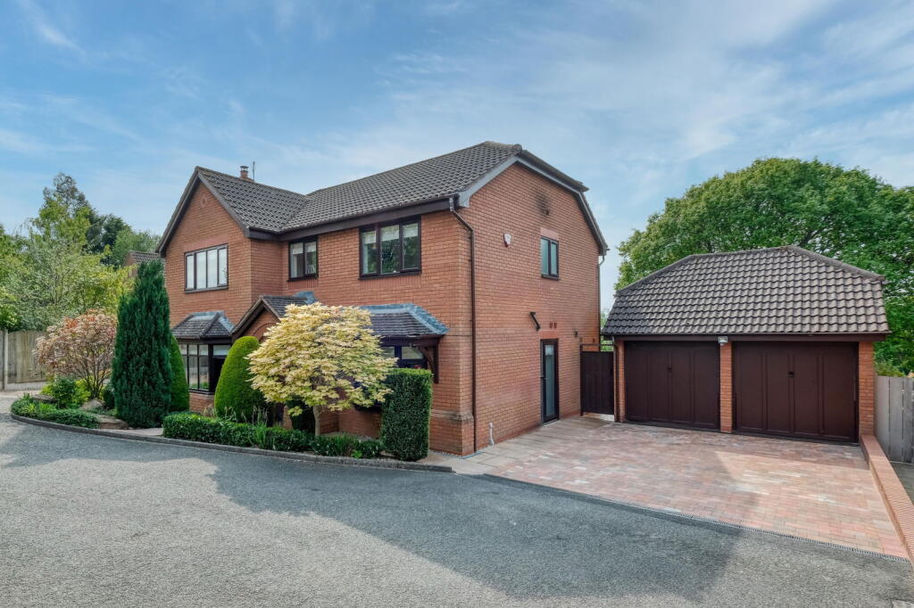 Main image of property: Elgar Close, Headless Cross, Redditch B97 5GJ