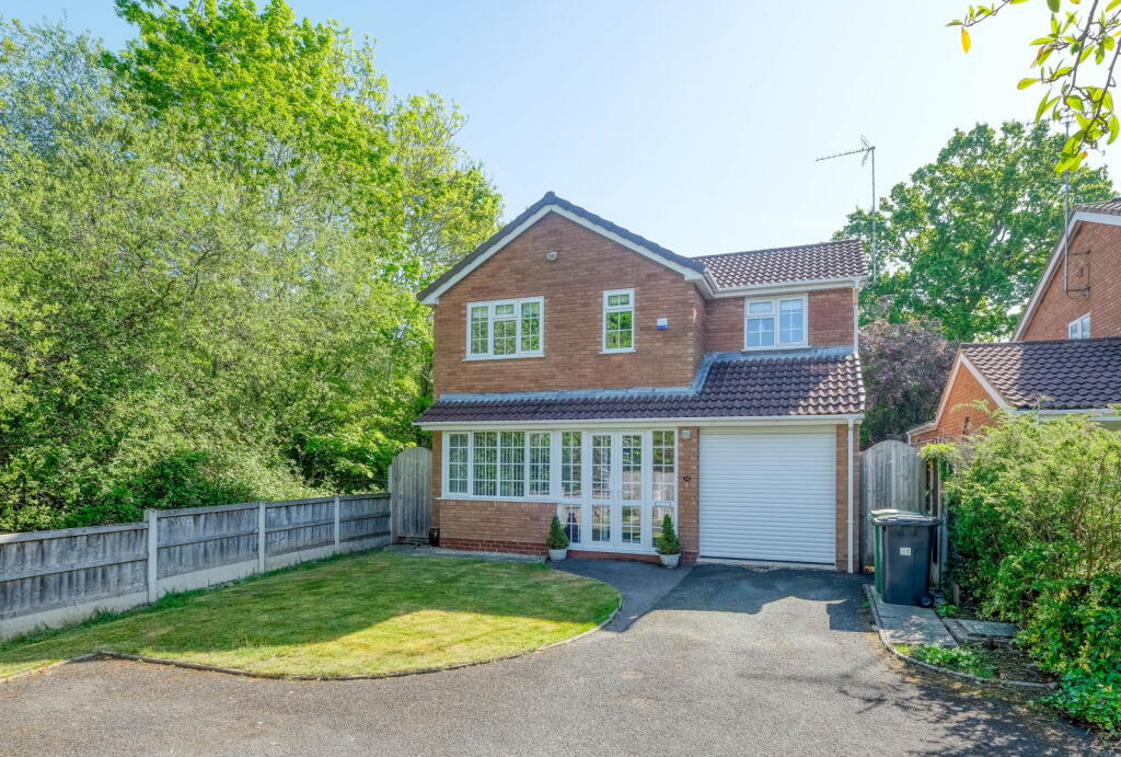 Main image of property: Lineholt Close, Oakenshaw South, Redditch B98 7YU