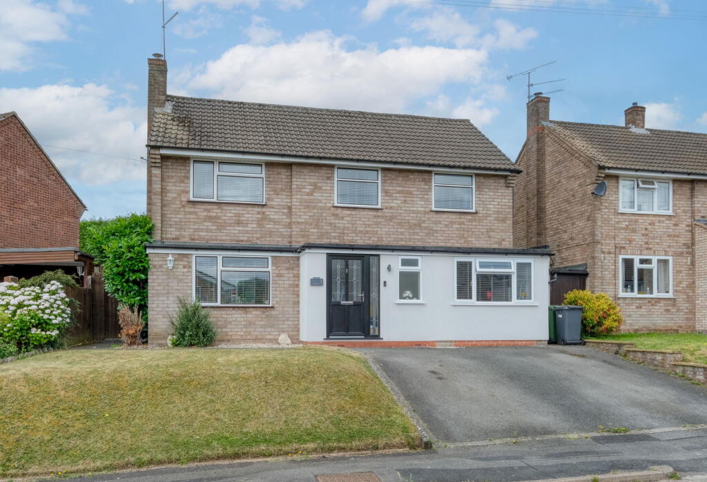 Main image of property: Burns Close, Headless Cross, Redditch B97 5BS