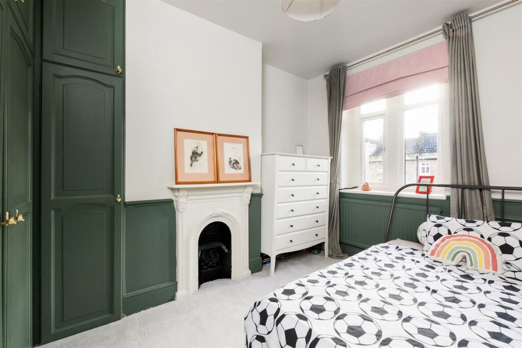 Additional property image - Crescent Gardens, Bath