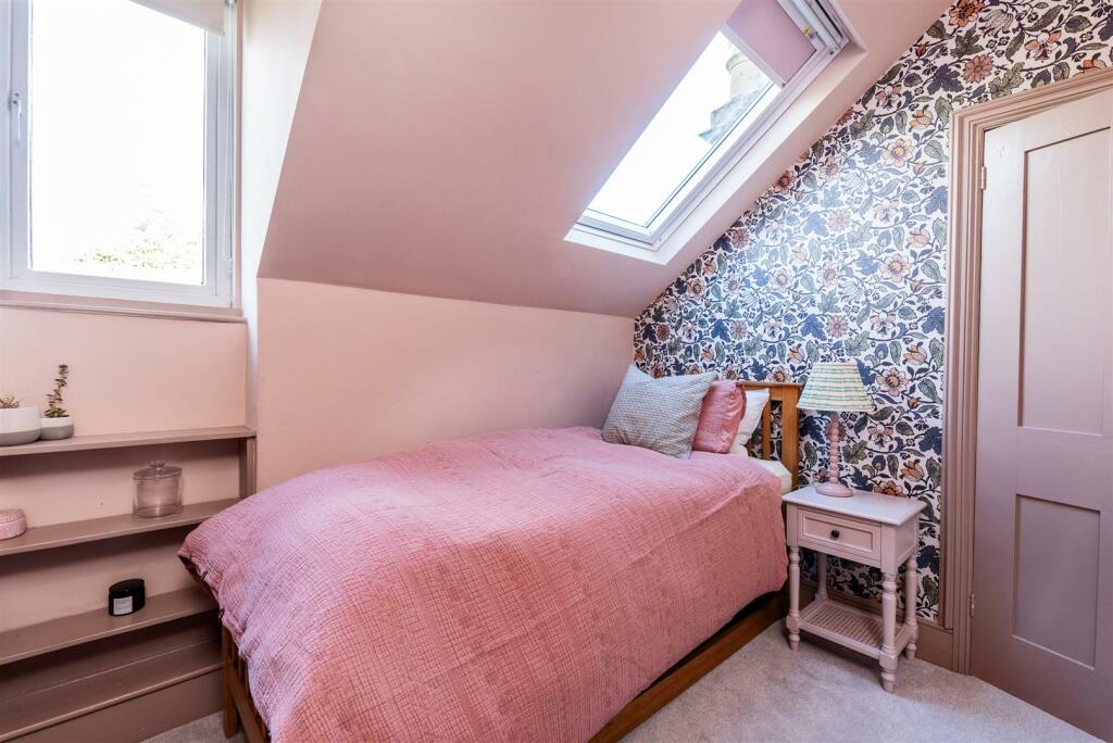Additional property image - Crescent Gardens, Bath