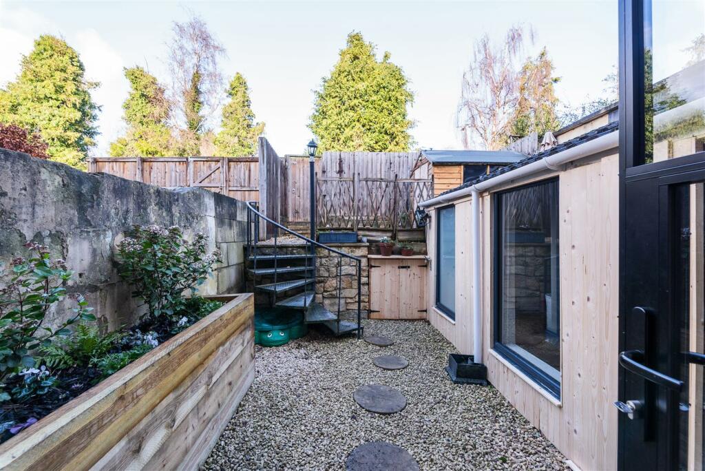 Additional property image - Crescent Gardens, Bath