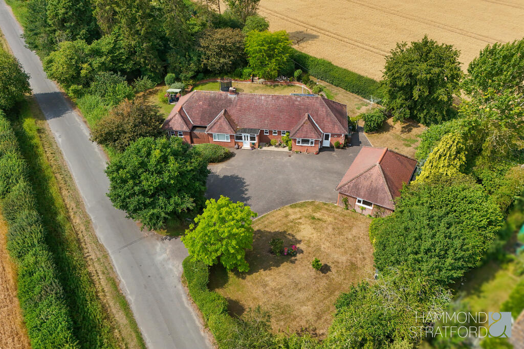 Main image of property: The Turnpike, Bunwell