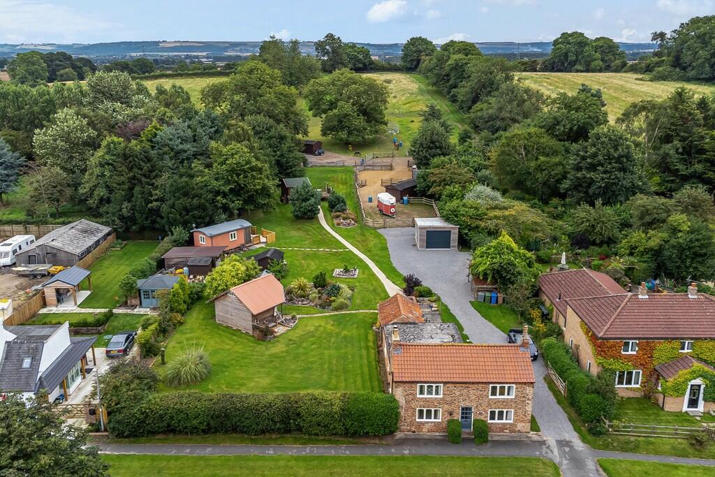 3 bedroom detached house for sale in High Catton, York, YO41