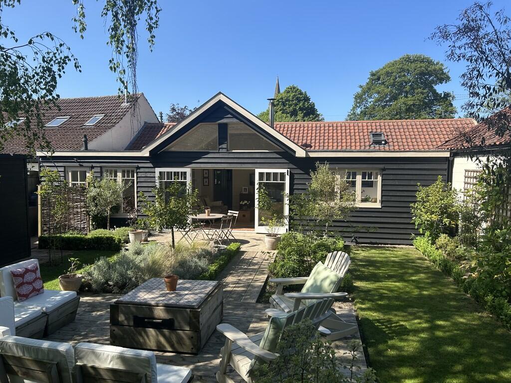 Main image of property: The Green, Barmby Moor