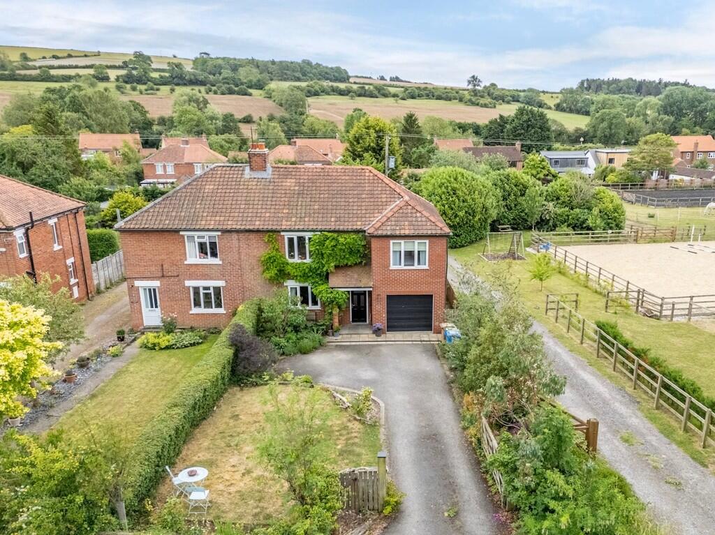 Main image of property: Brattwood Cottages, Nunburnholme