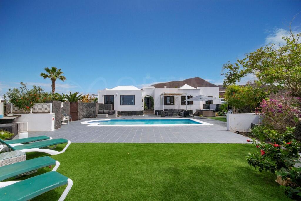 Main image of property: Canary Islands, Lanzarote, Las Breñas