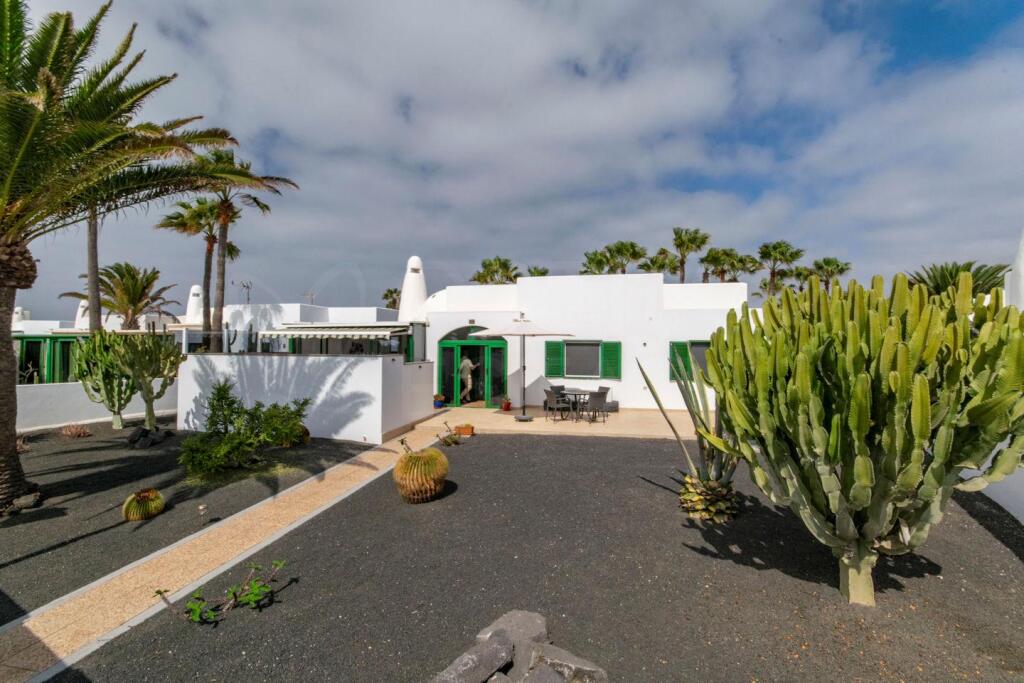Main image of property: Canary Islands, Lanzarote, Playa Blanca