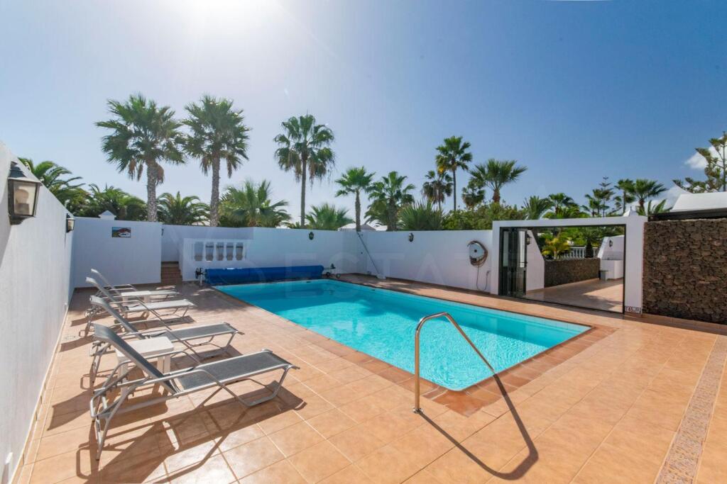 Main image of property: Canary Islands, Lanzarote, Playa Blanca