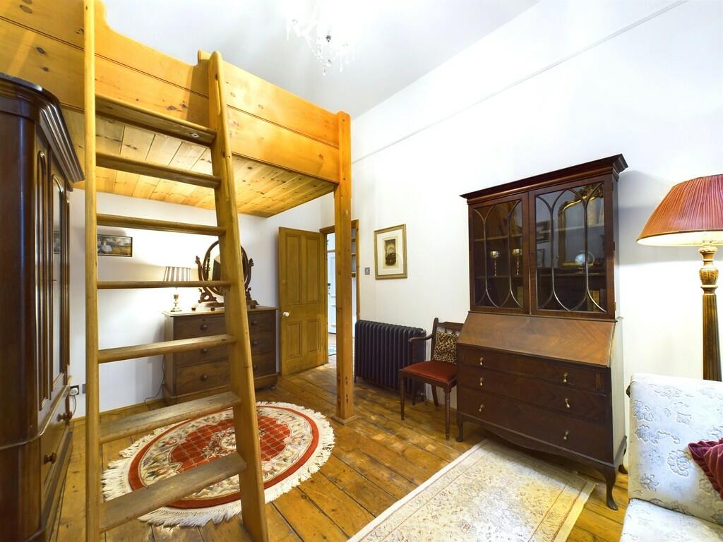 Additional property image - Flat 2, Park Row