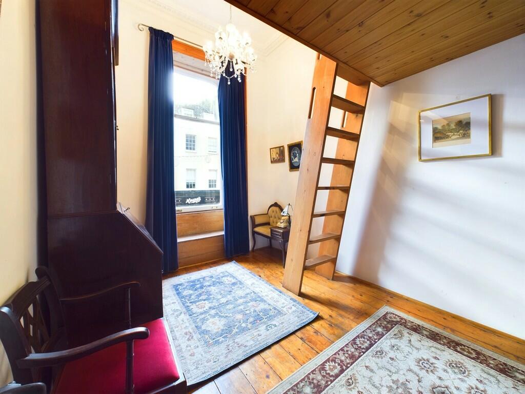 Additional property image - Flat 2, Park Row