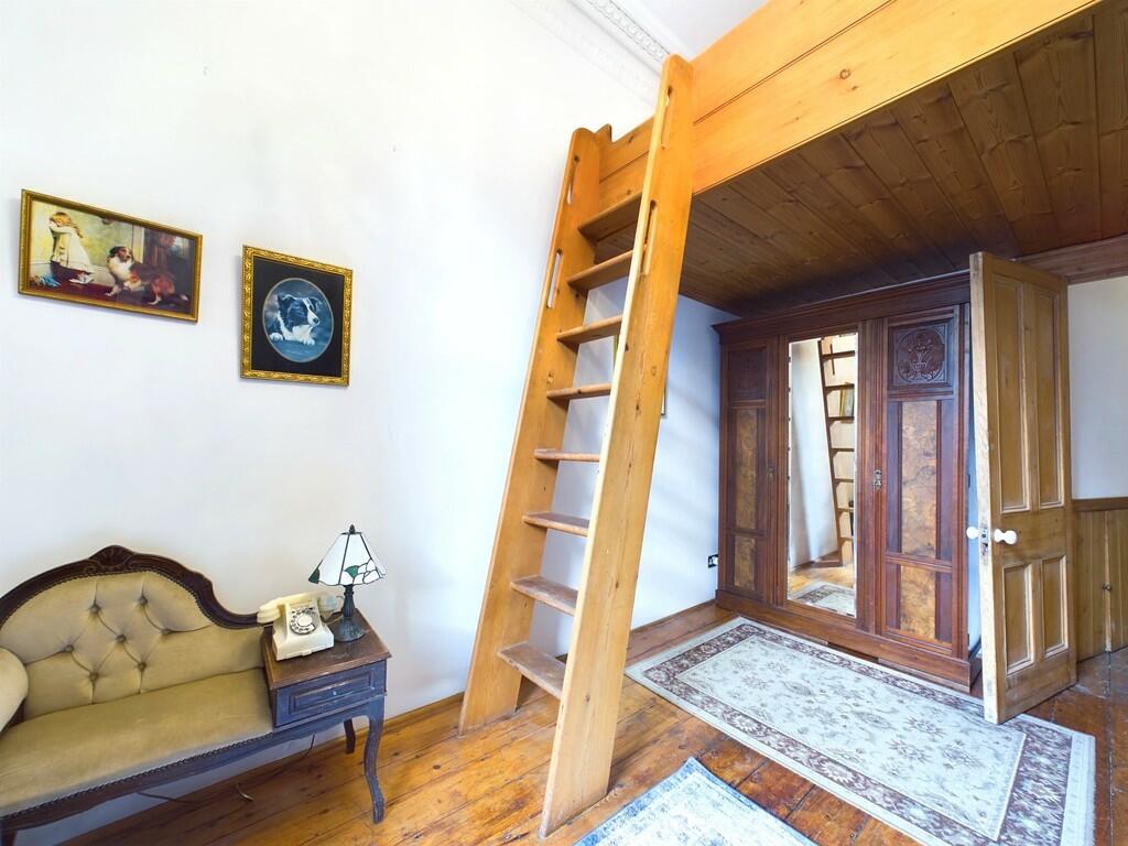 Additional property image - Flat 2, Park Row