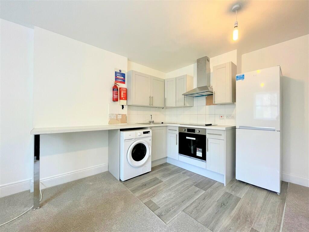 Additional property image - Flat 3, Park Row
