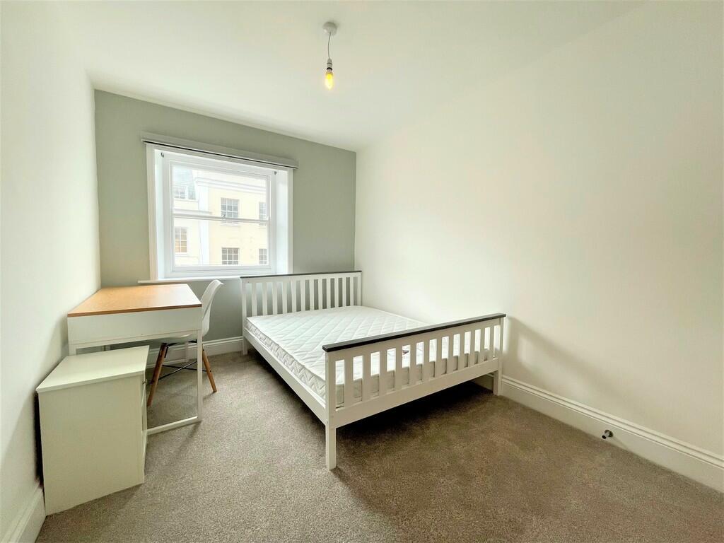 Additional property image - Flat 3, Park Row