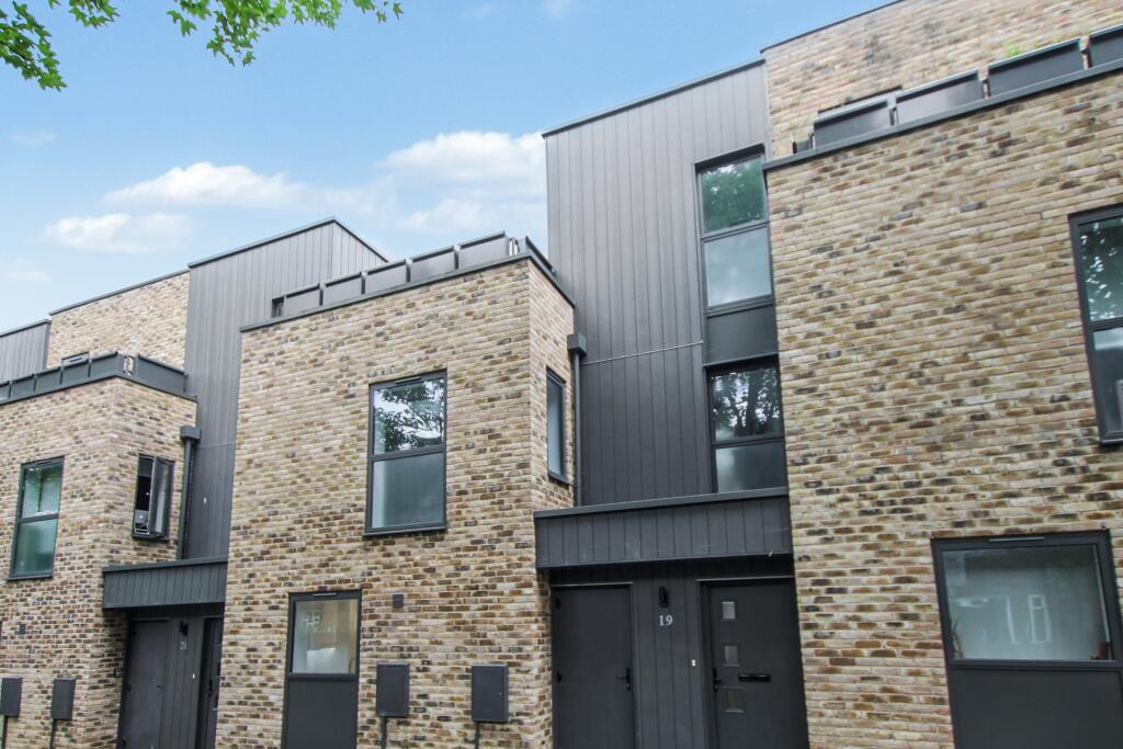 Main image of property: Cranbrook Lane (MS154), Arnos Grove, N11