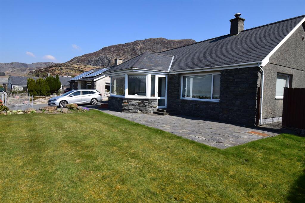 Main image of property: Manod Road, Manod, Blaenau Ffestiniog