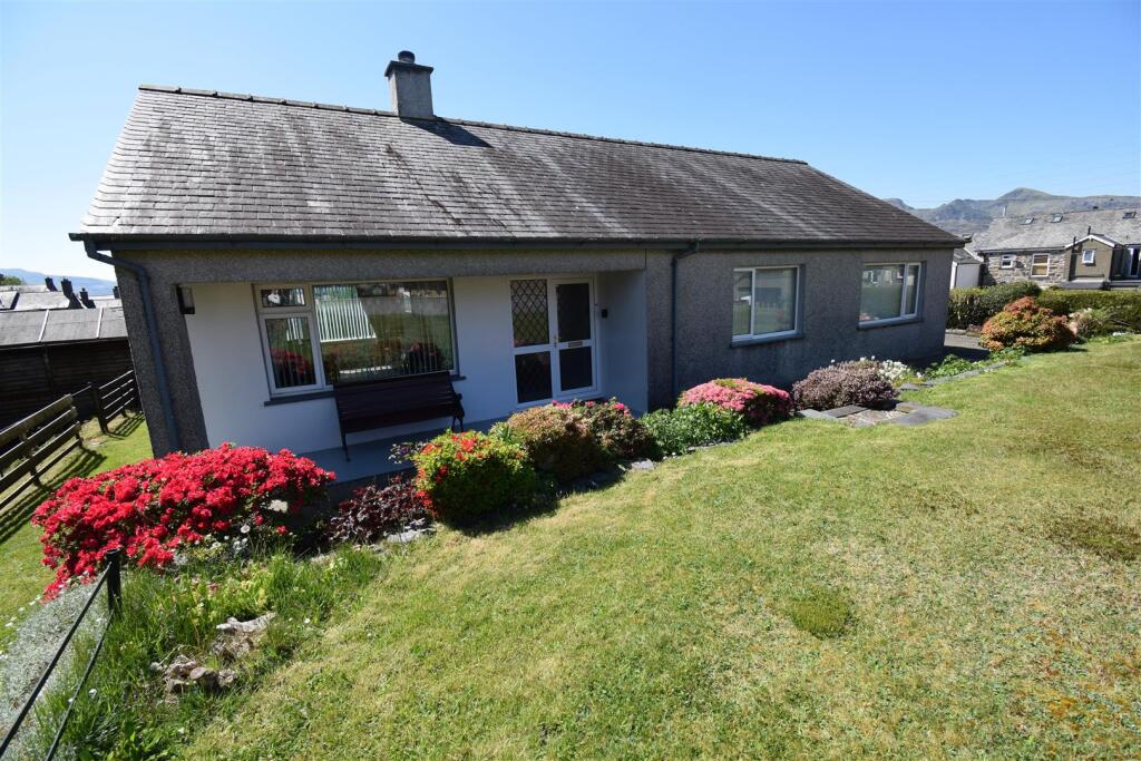 Main image of property: Belle Vue, Llan Ffestiniog