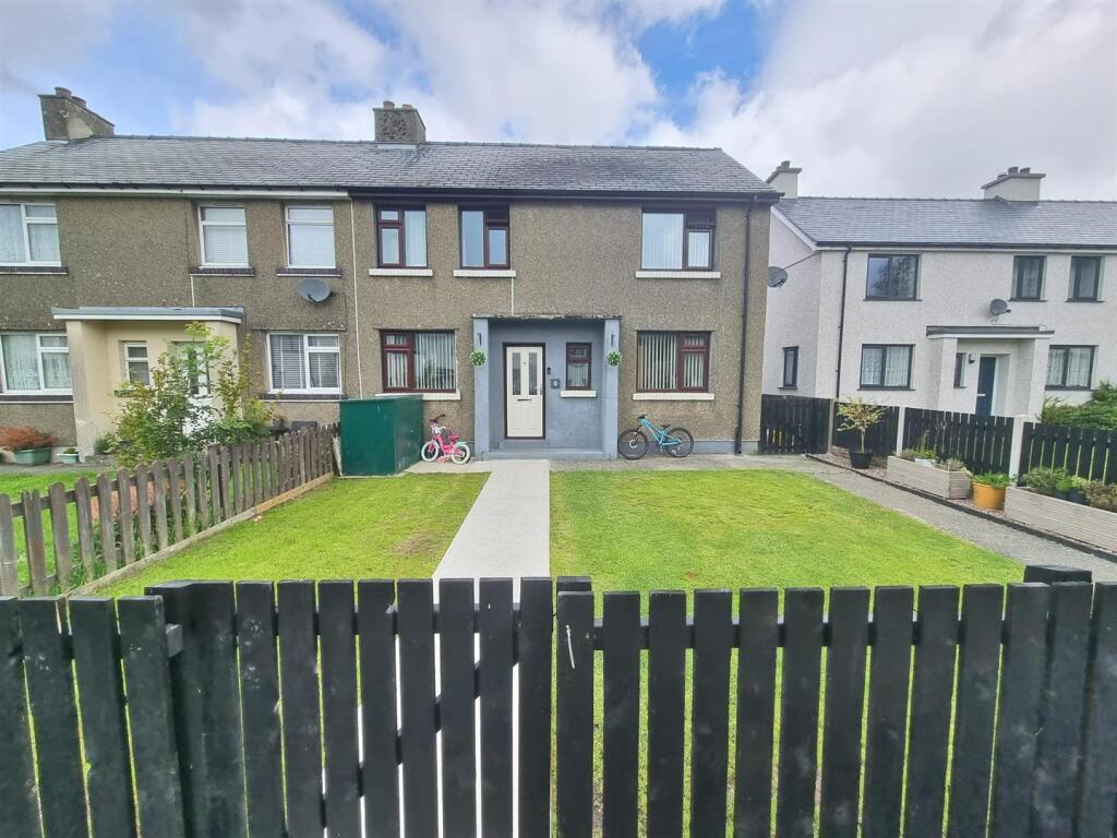 Main image of property: Maes Gwyndy, Trawsfynydd