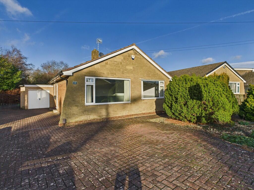 Main image of property: Barholme Close, Upper Newbold