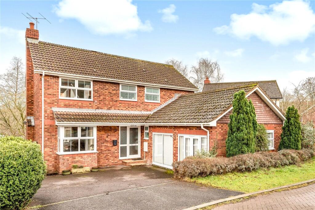Main image of property: Linhay Close, Honiton, EX14