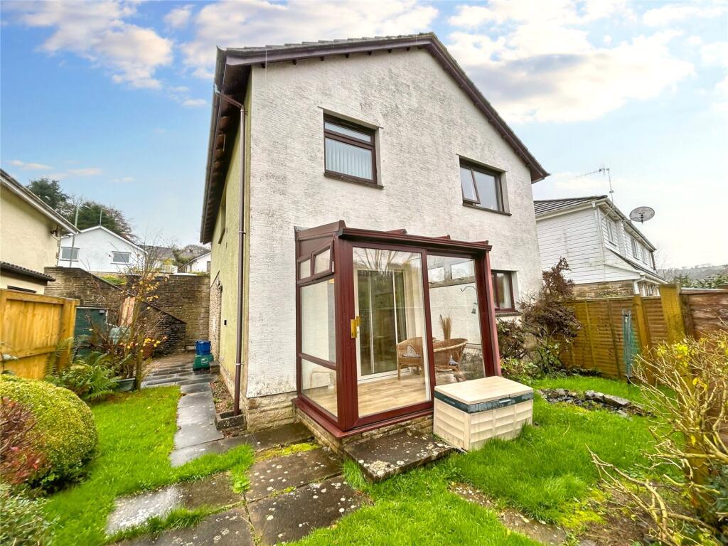 Main image of property: Bourchier Close, Bampton, Tiverton, Devon, EX16