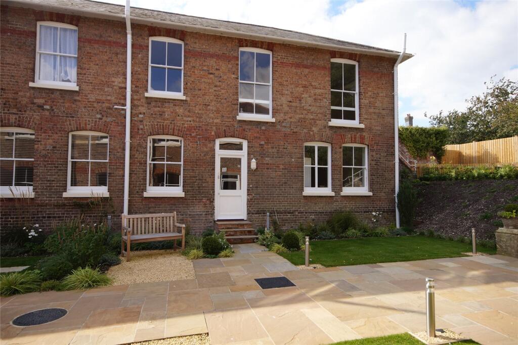 Main image of property: Stratton House, 59-60 High West Street, Dorchester, DT1