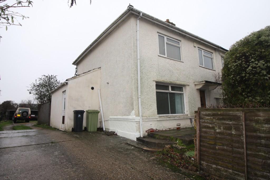 1 bedroom ground floor flat for sale in Fairmile Road, Christchurch, BH23