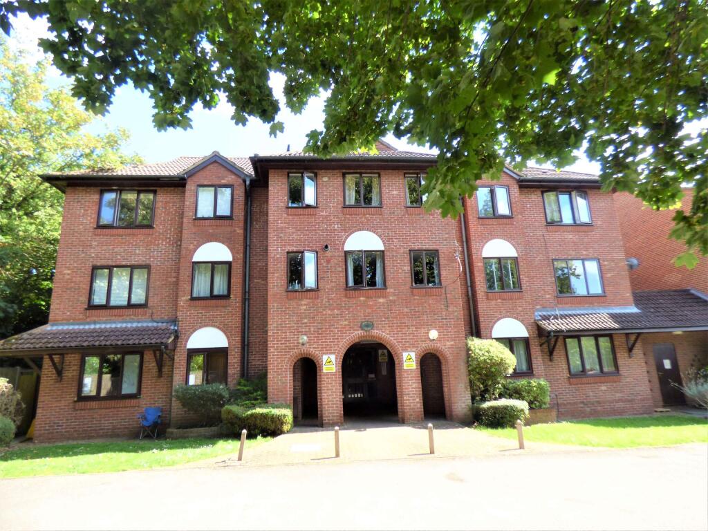 Main image of property: LEATHERHEAD