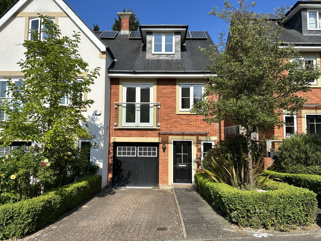 Main image of property: SOUTH LEATHERHEAD