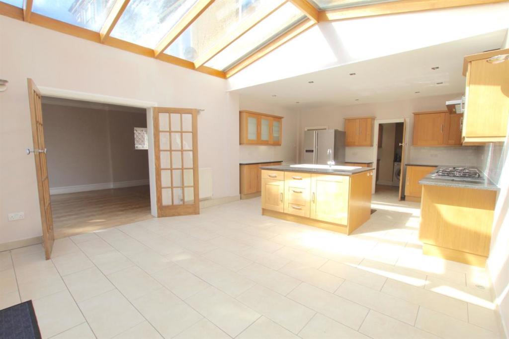 Main image of property: Ringwood Avenue, London