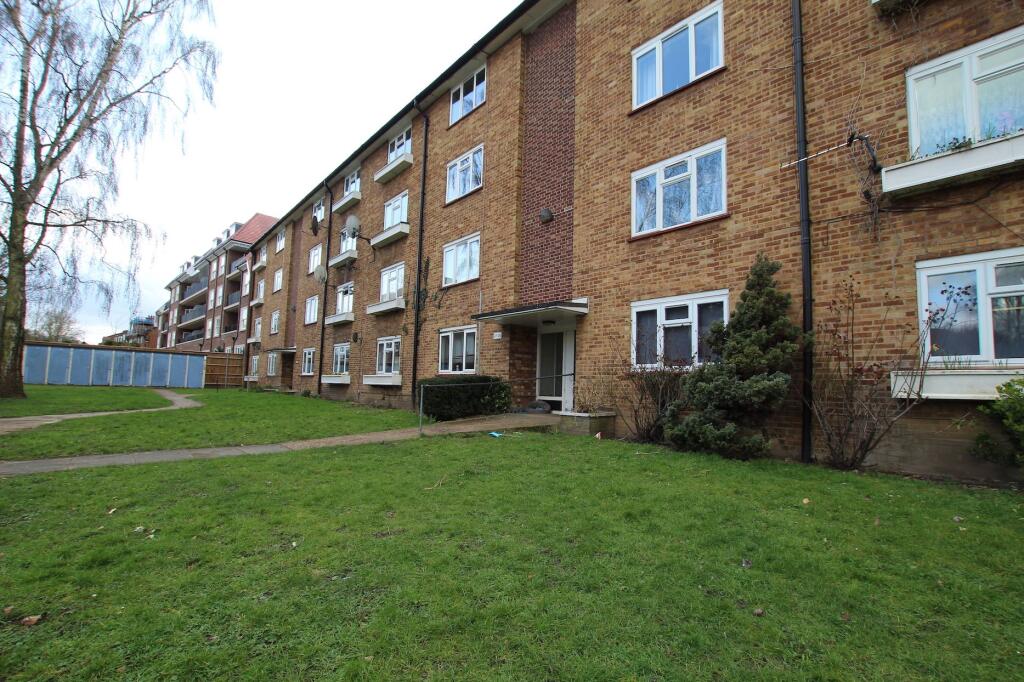 Main image of property: Capel Close, London