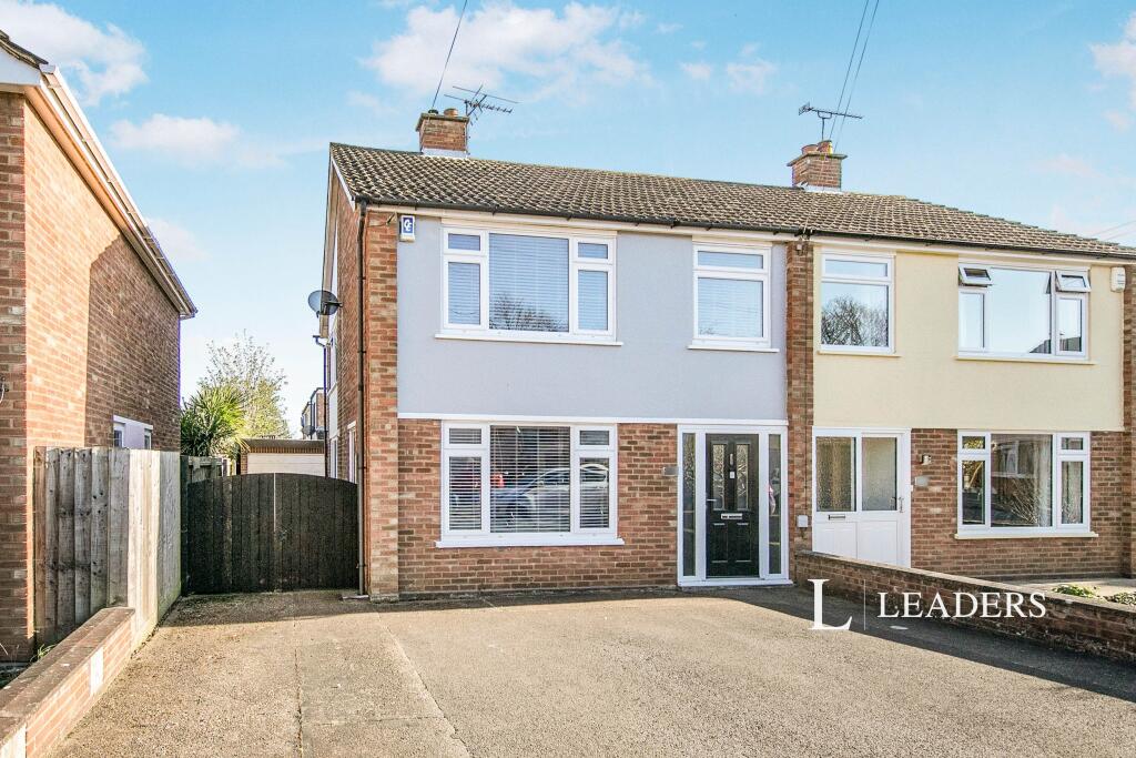 Main image of property: Lonsdale Close, IP4