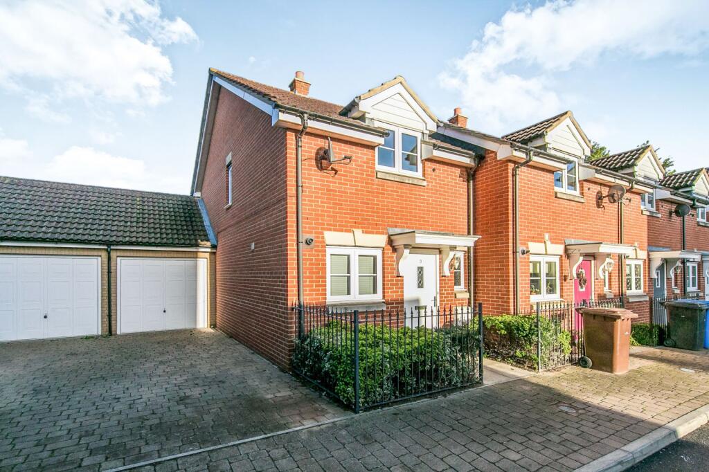 Main image of property: Provan Court, Ipswich, IP3