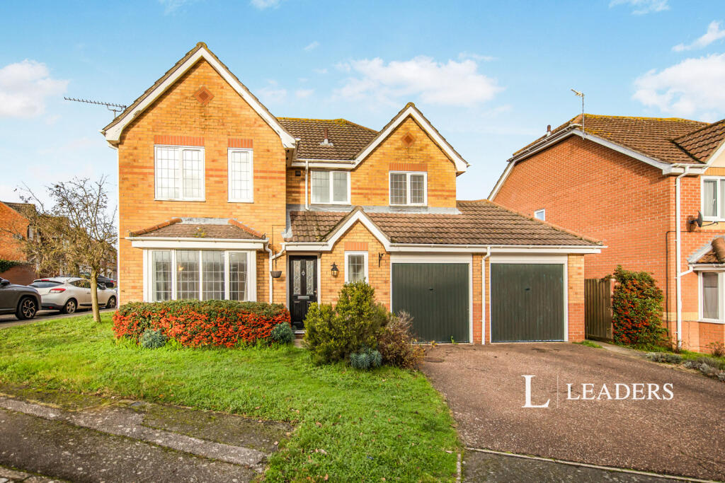 Main image of property: Kentwell Close, Rushmere St. Andrew, Ipswich, IP4